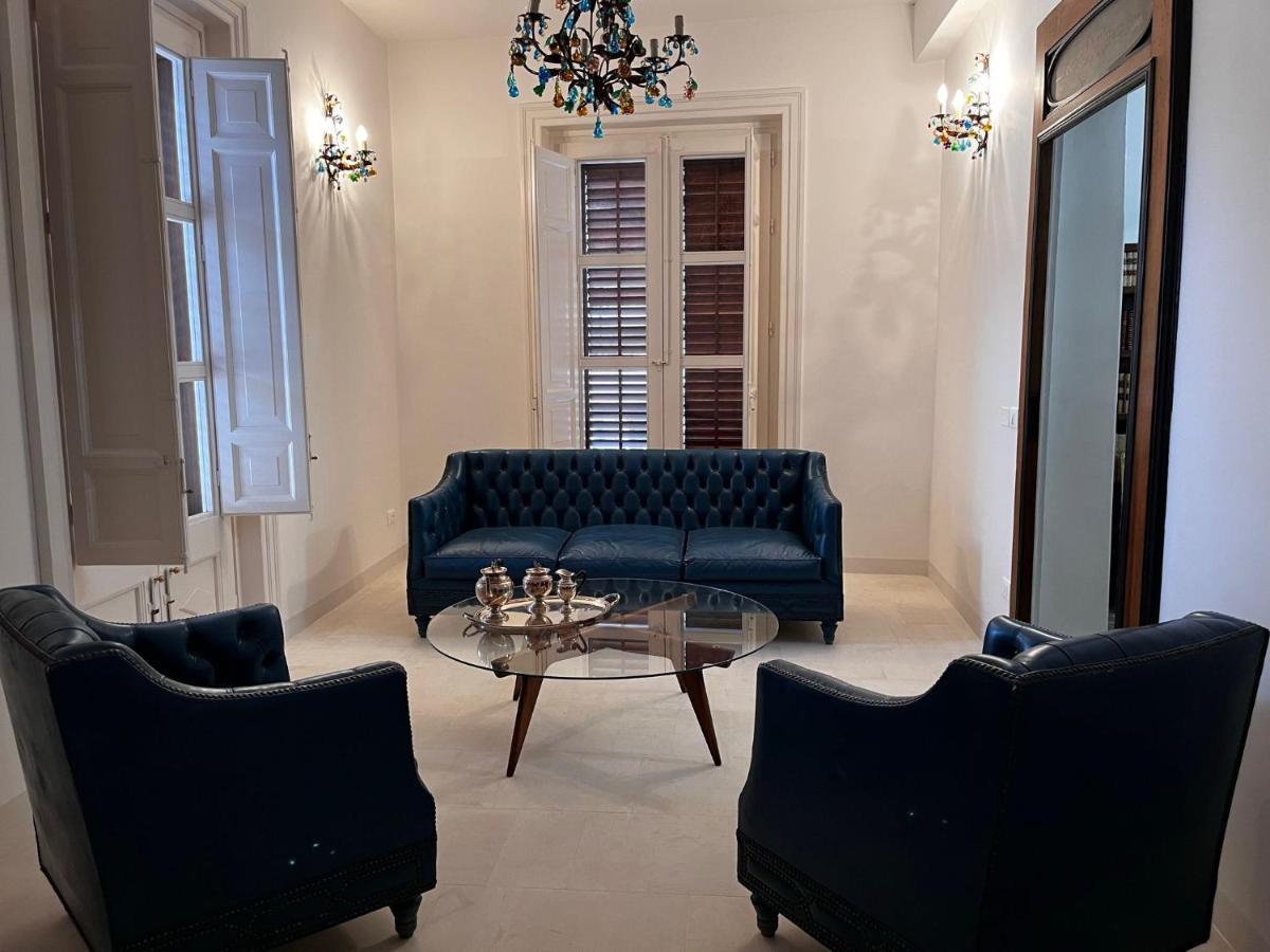 Palazzo Triolo - Dimora Di Charme Bed & Breakfast Corleone Ngoại thất bức ảnh